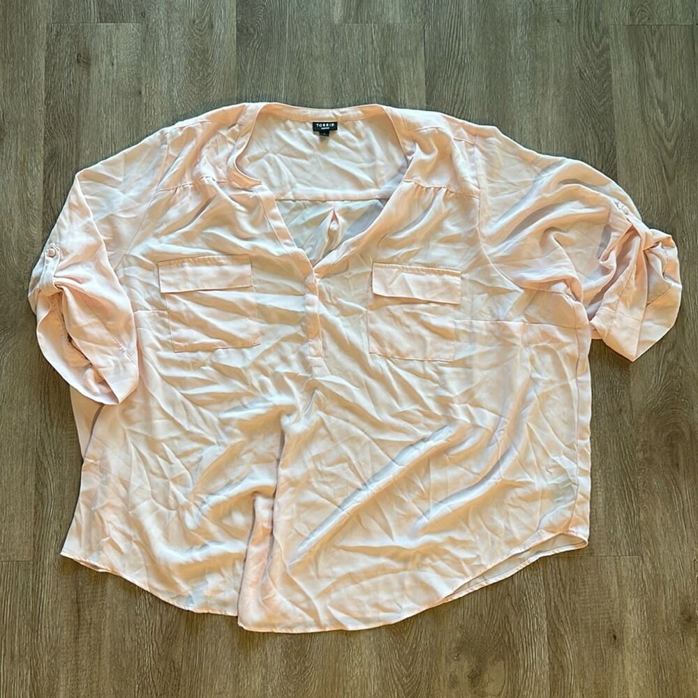 Torrid‎ Harper Georgette Pullover 3/4 Sleeve Blouse Pale Blush Size 5XL